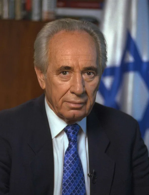 Portrait of Shimon Peres